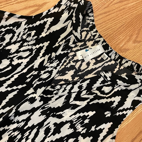 Flowy print high low tank - Picture 6 of 6